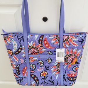 Vera Bradley Small Trimmed Vera Tote Bag in Mural Garden